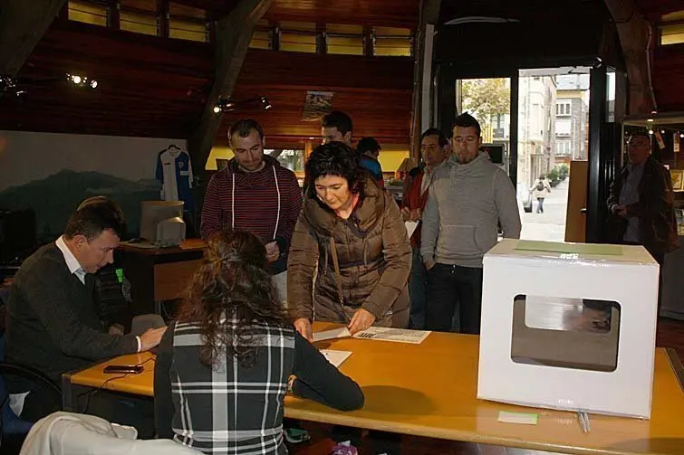 9N 