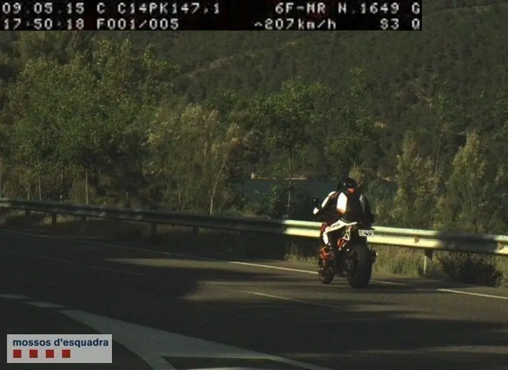 moto2