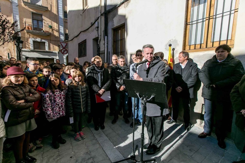 Puigcerdà. DdGI. 23-11-15 inauguració plaça Santa Joaquima de Vedruna