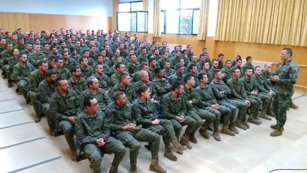Formaci&oacute; Acad&egrave;mia Militar 2