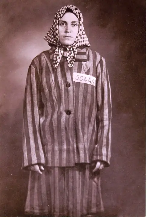 9Vestitdedeportada
