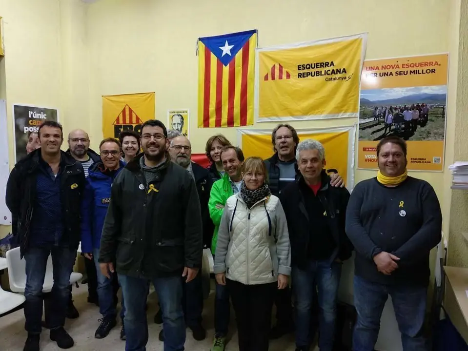 Militants ERC la Seu amb Francesc  Viaplana