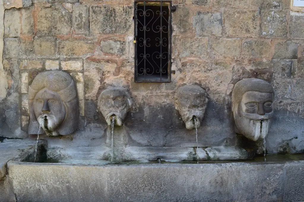 Font Oliana