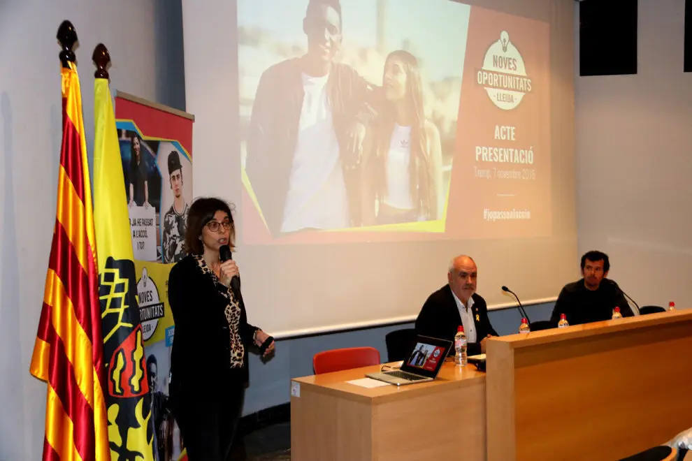 Pla general de la presentaci&radic;&ge; del programa Noves Oportunitats a Tremp el 7 de novembre del 2018. (horitzontal)