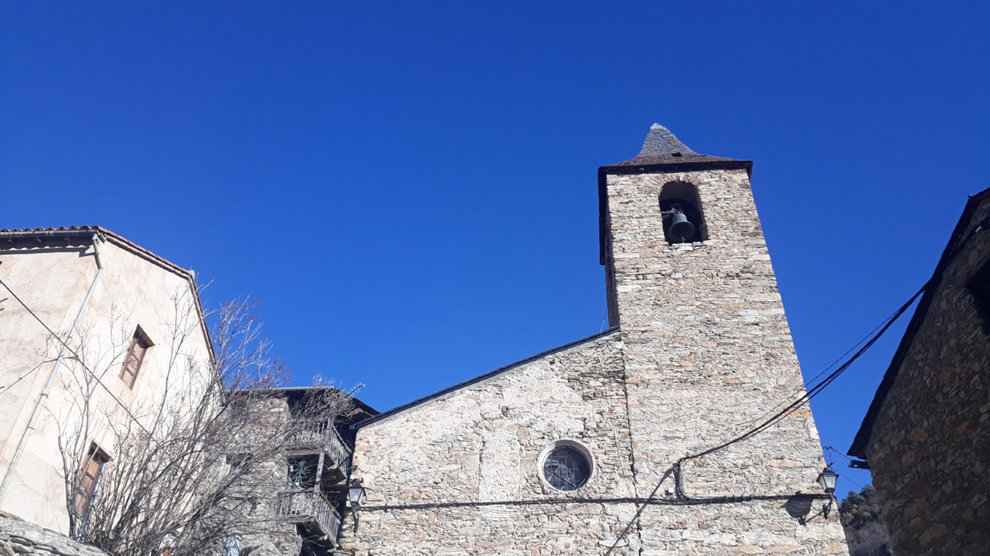 Pla general de l'esgl√©sia de Sant Mart√≠ de Bescaran, al municipi de les Valls de Valira. (Horitzontal)