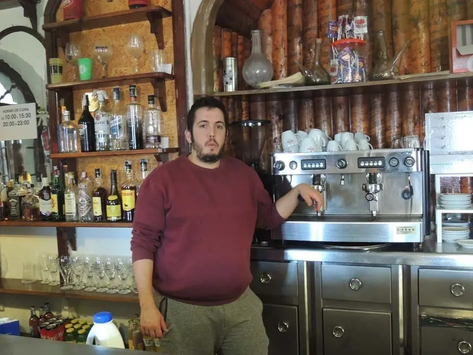 Casino Peramola interior