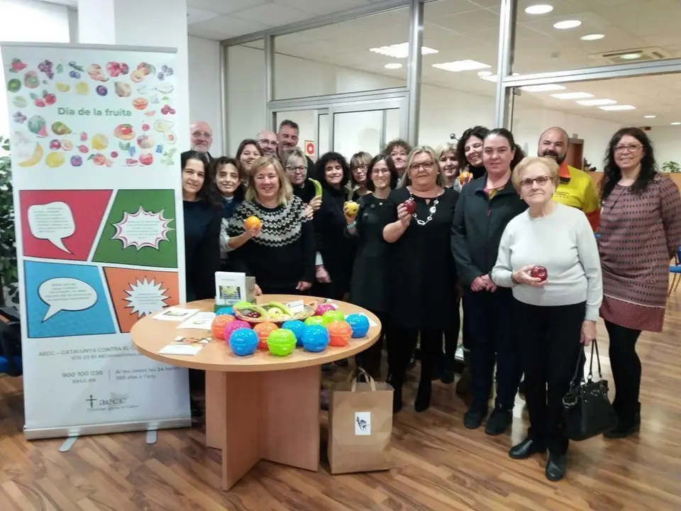 FRUITA CONTRA EL CÀNCER