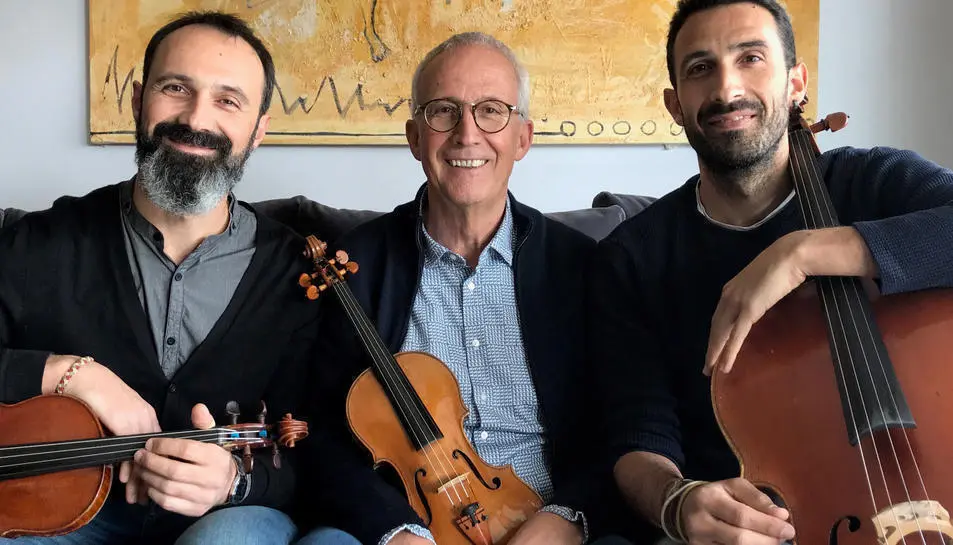 Trio Claret