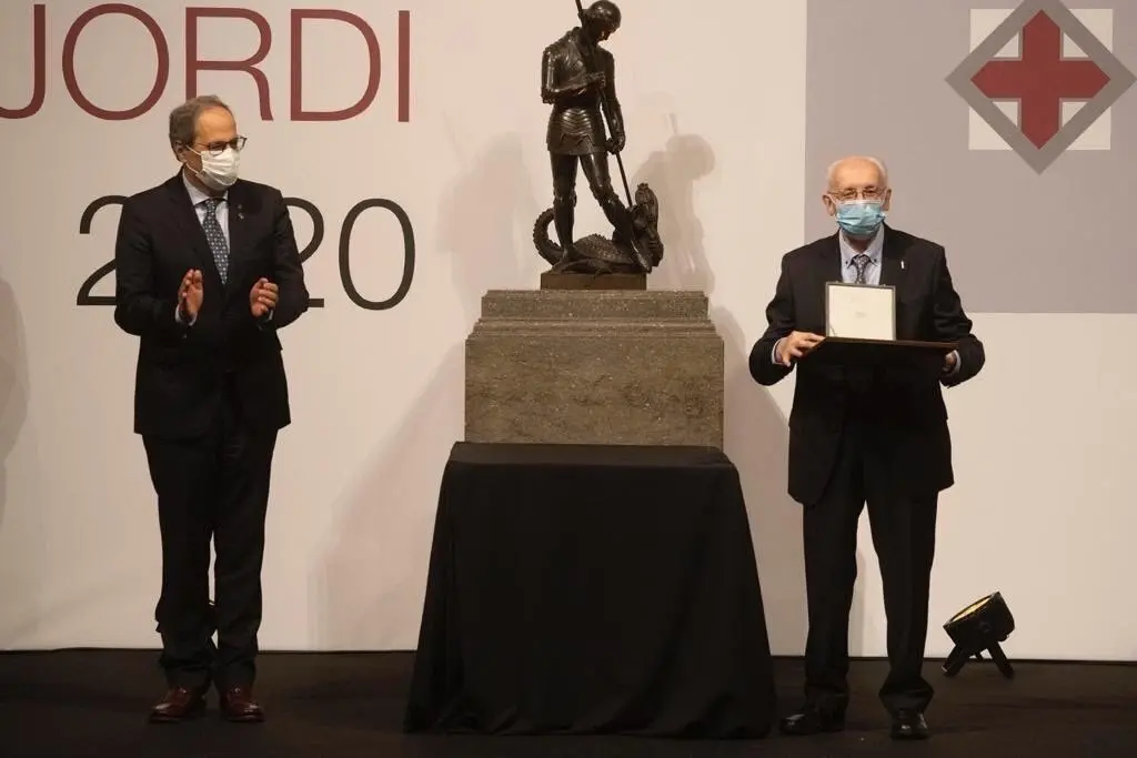 Creu Sant Jordi Benigne Marqu&eacute;s