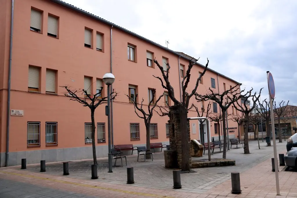 Pla general de la resid&egrave;ncia Fiella de Tremp. Imatge del 15 de desembre del 2020. (horitzontal)