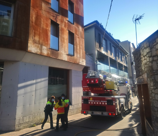 Incendi Portal d'Andorra la Seu bis