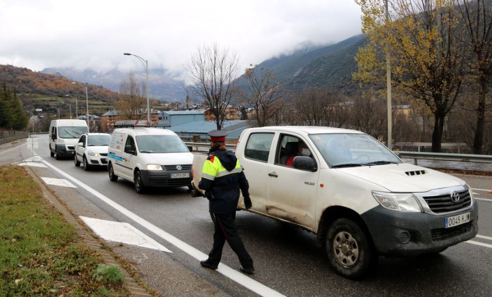 Mossos control mobilitat Sort