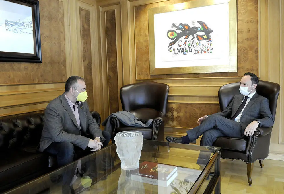 Espot i F&agrave;brega reuni&oacute; Andorra