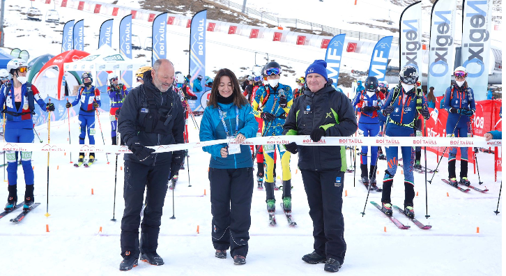 La presidenta d'FGC ha inaugurat la prova individual senior woman dels Campionats d'Europa d'Esqu&iacute; de Muntanya