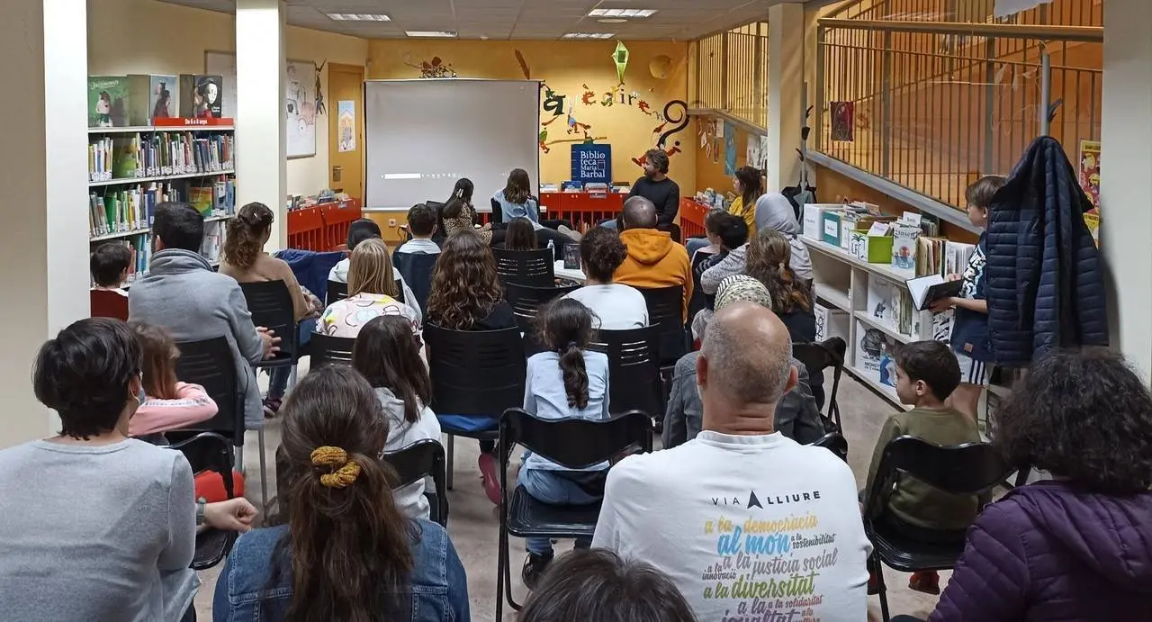 Fugiu de la lluna plena presentaci&oacute; Tremp