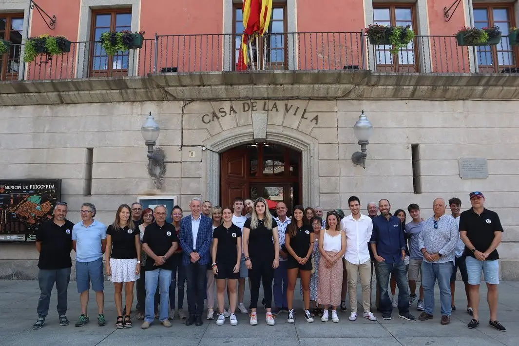 Puigcerd&agrave; rebuda jugadores gel