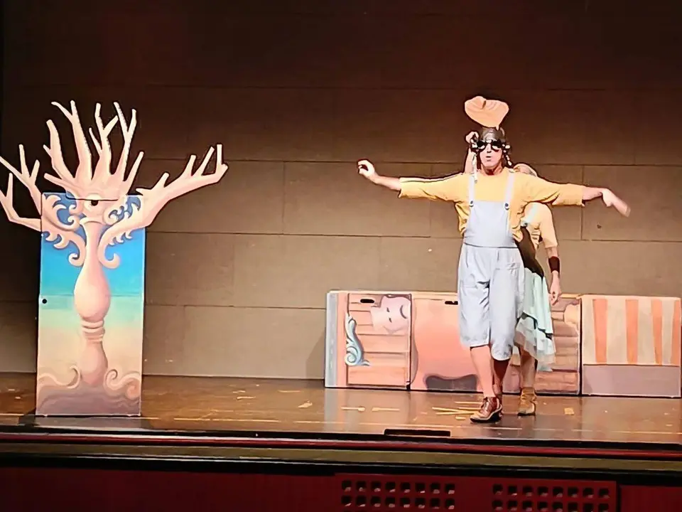 cicle de Teatre Familhar de tardor Vielha 1