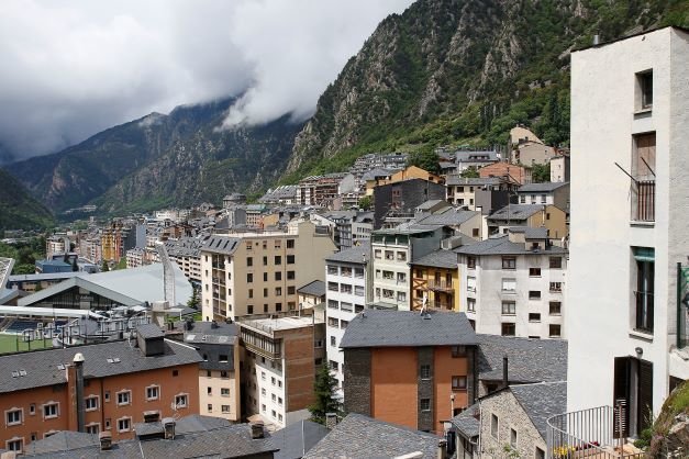Edificis d'habitatges a Andorra la Vella bondia.ad