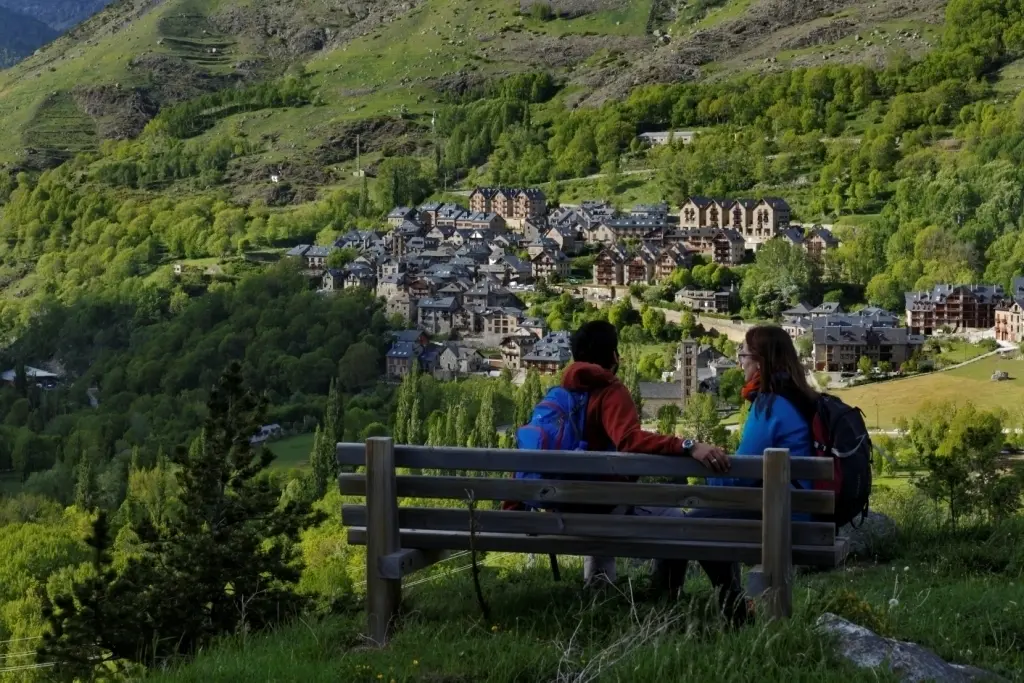 Ta&uuml;ll des del mirador de les Cuirilles. 
Vall de Bo&iacute;, Alta Ribagor&ccedil;a, Lleida