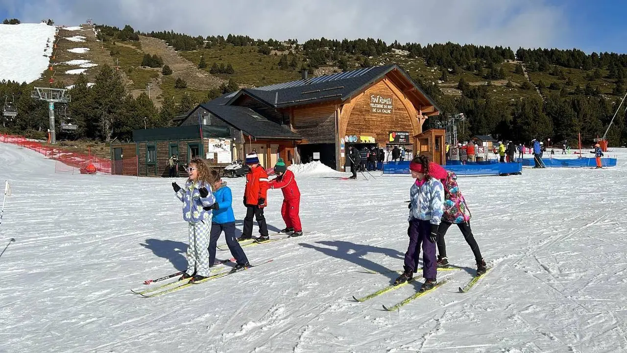 Esport Blanc Escolar Font Romeu 1