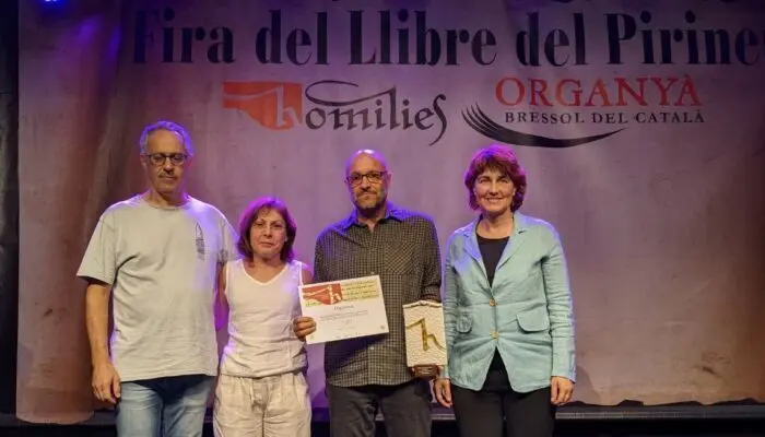 Lliurament premi &Ograve;mnium Organy&agrave;