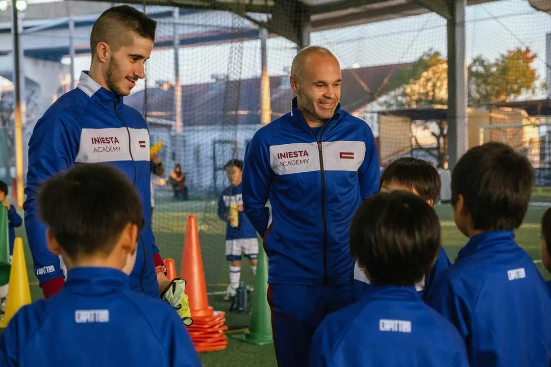 Iniesta Campus Ll&iacute;via 1