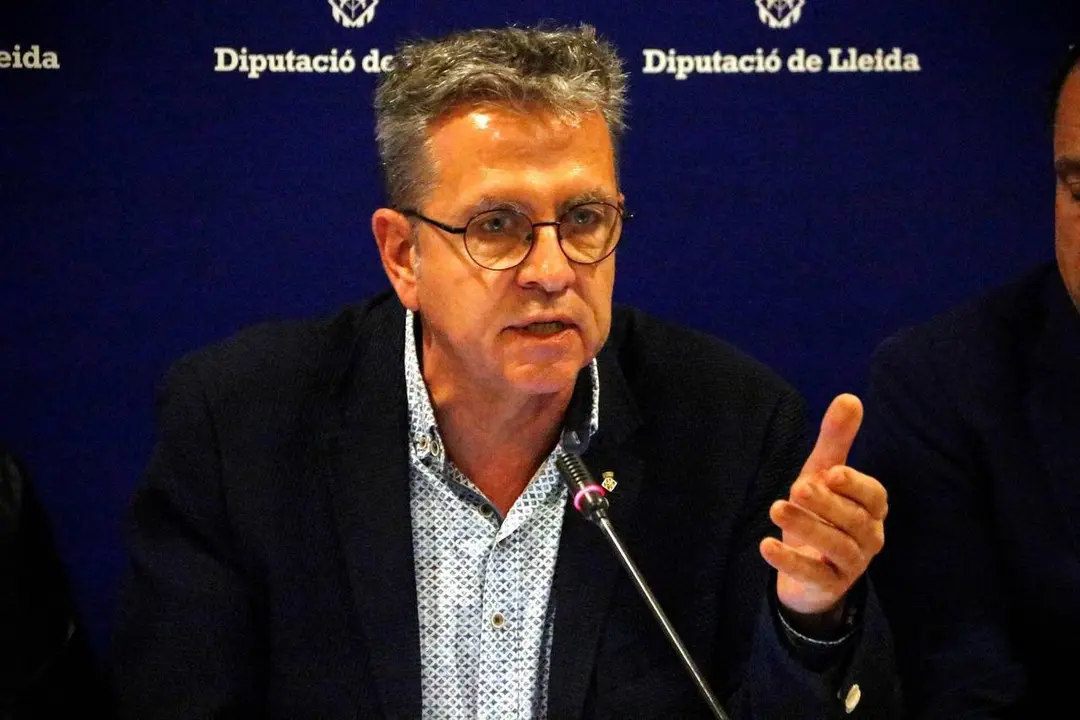 Joan Talarn pacte diputaci&oacute; 1