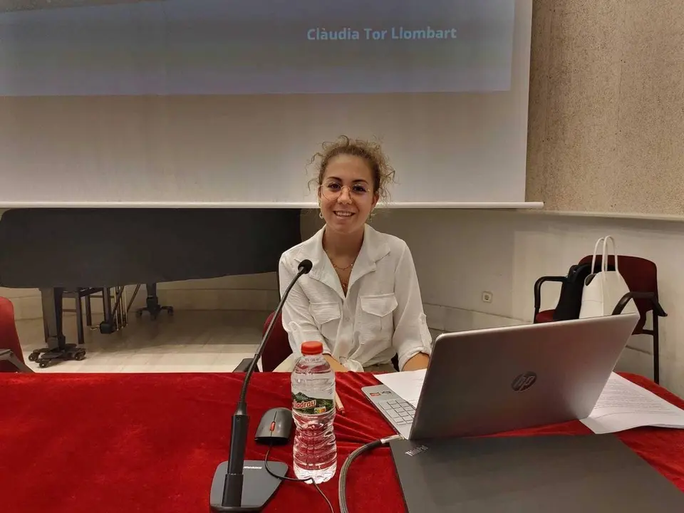 1-Claudia-Tor