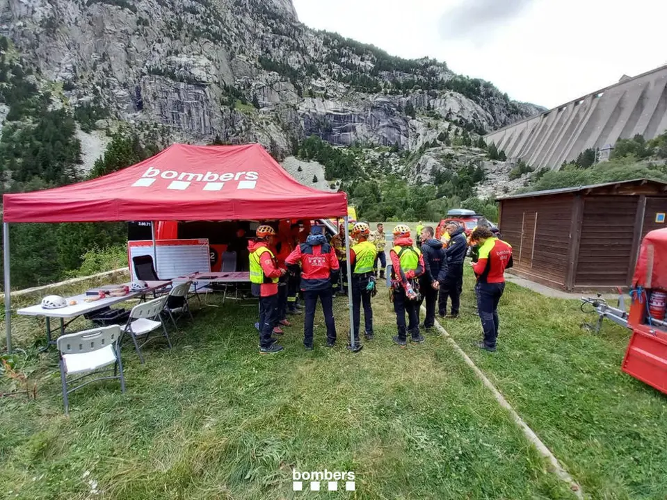 Bombers recerca Vall de Bo&iacute;