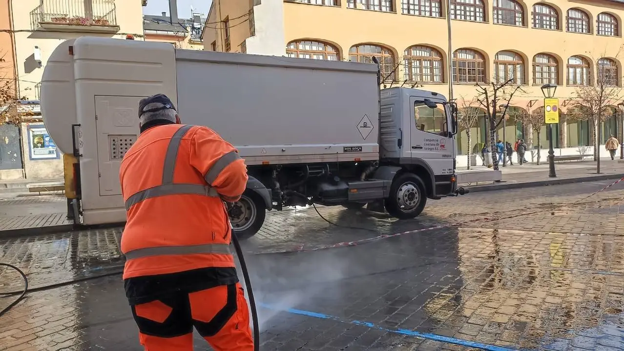 Puigcerd&agrave; neteja vi&agrave;ria 2