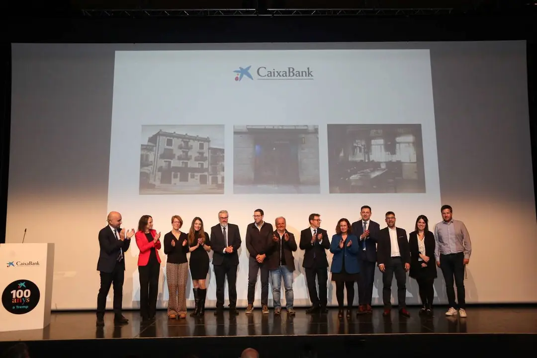 Caixabank 100 anys a Tremp 1