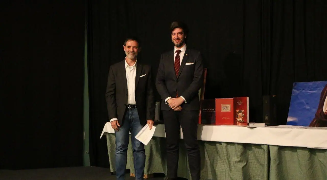 Carles Gascon Nit Liter&agrave;ria Andorra 3