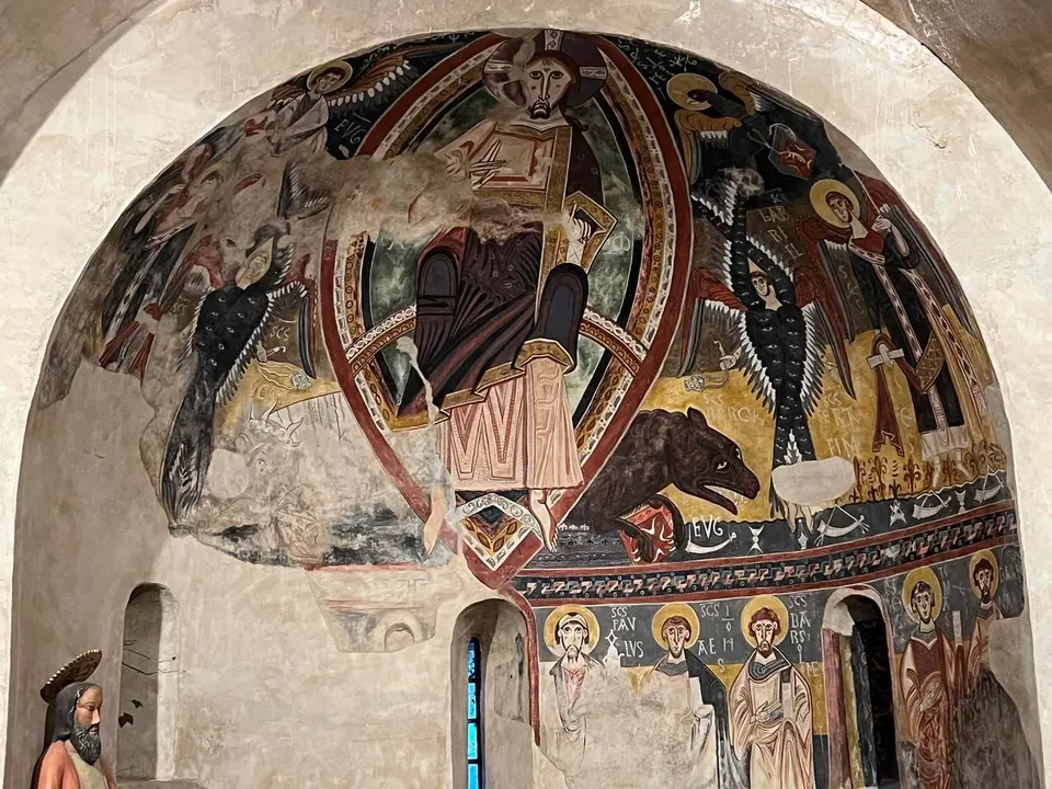 Santa Maria de Ginestarre c&ograve;pia pintures Marta Lluvich