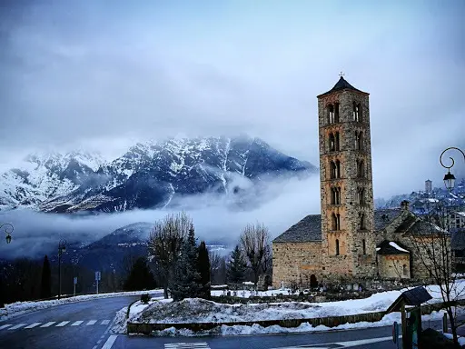 Bus de la Neu Bo&iacute; Ta&uuml;ll