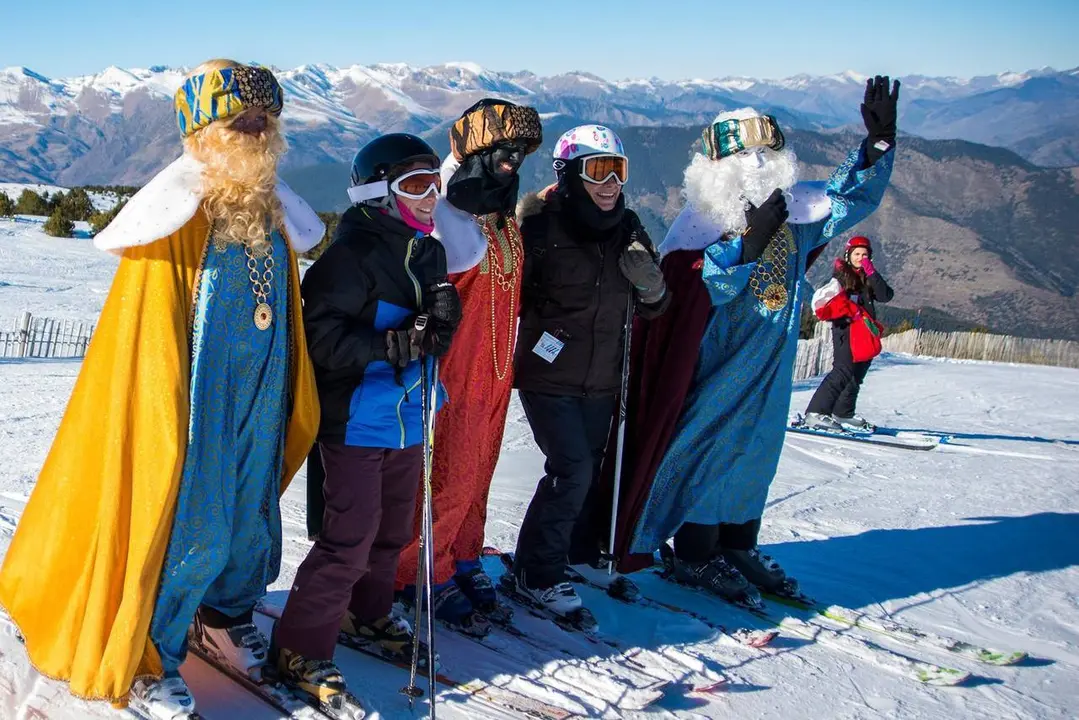 arribada-reis-orient-port-aine-skipallars