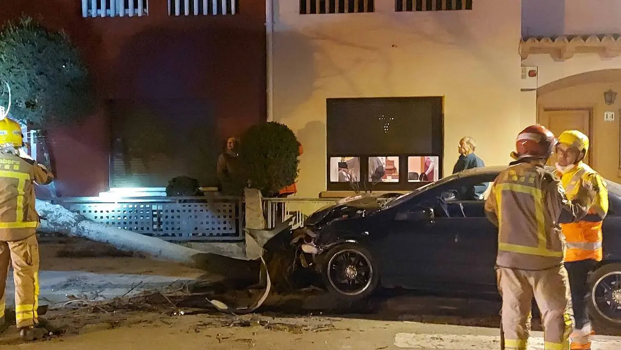 Accident cotxes Santa Magdalena 1