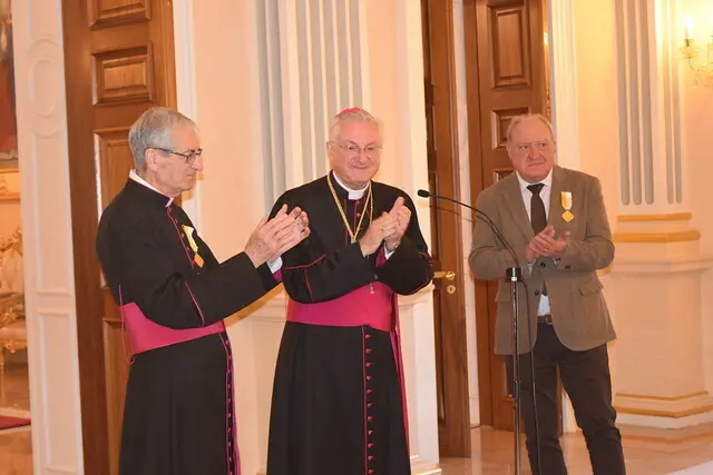 Vives, Mauri i Casanova 2