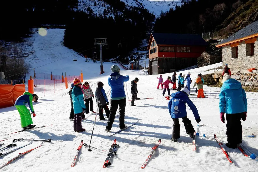 Tavascan esport blanc escolar Marta Lluvich