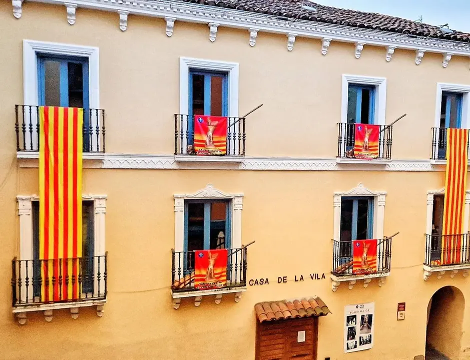 Fa&ccedil;ana Ajuntament del Pont de Suert Sant Sebasti&agrave;