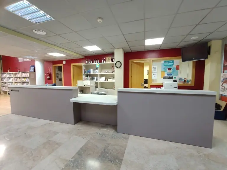 Biblioteca Maria Barbal millores accessibilitat