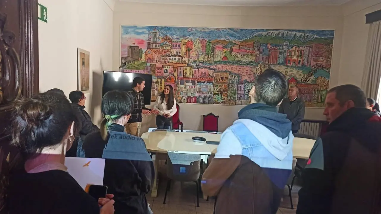 visita Integra Pirineus a l'Ajuntament de la Seu-1