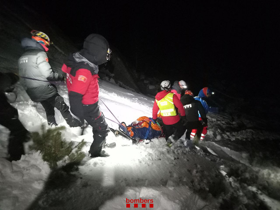 Evacuats dos excursionistes ferits Aigüestortes