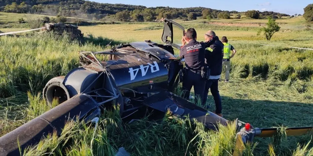 Helic&ograve;pter estavellat Vilanova de l'Aguda 3