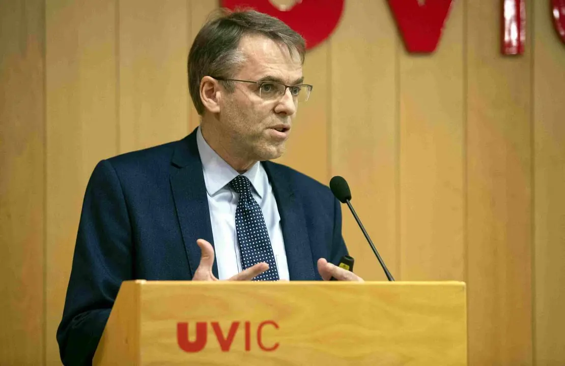 ORIOL AMAT