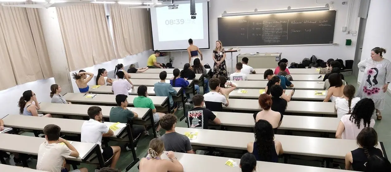 ExamenPAU2024