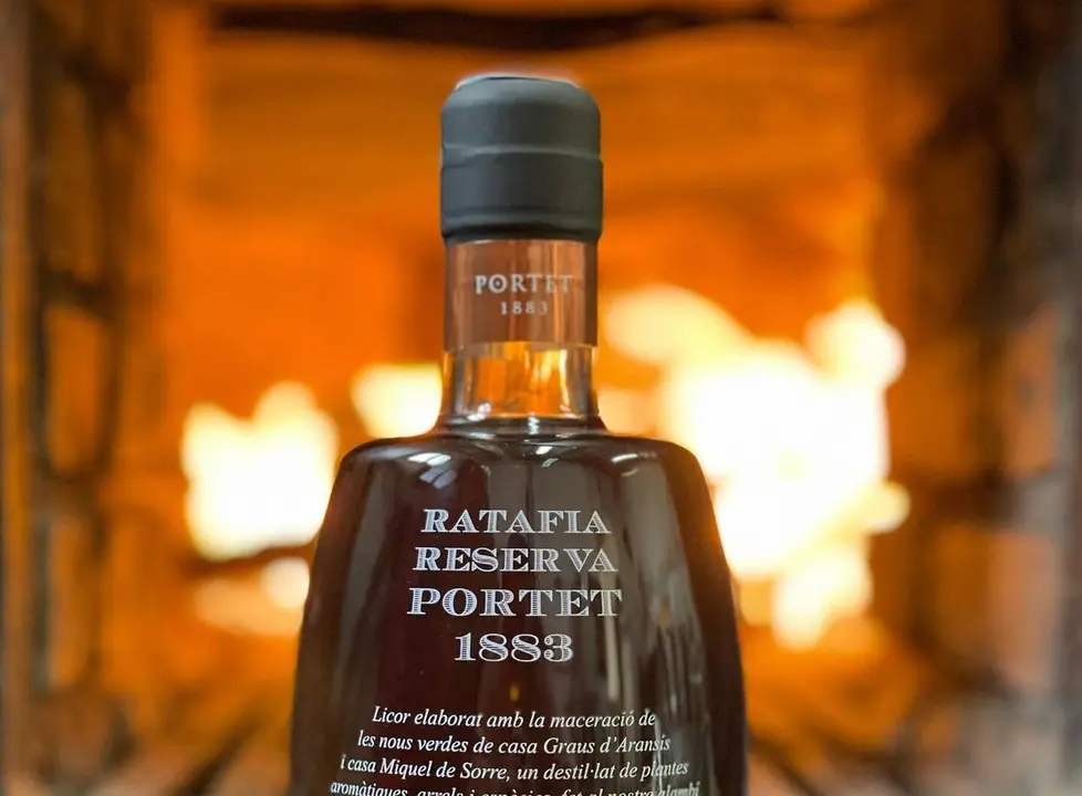 Ratafia reserva Portet 1883 33 llunes