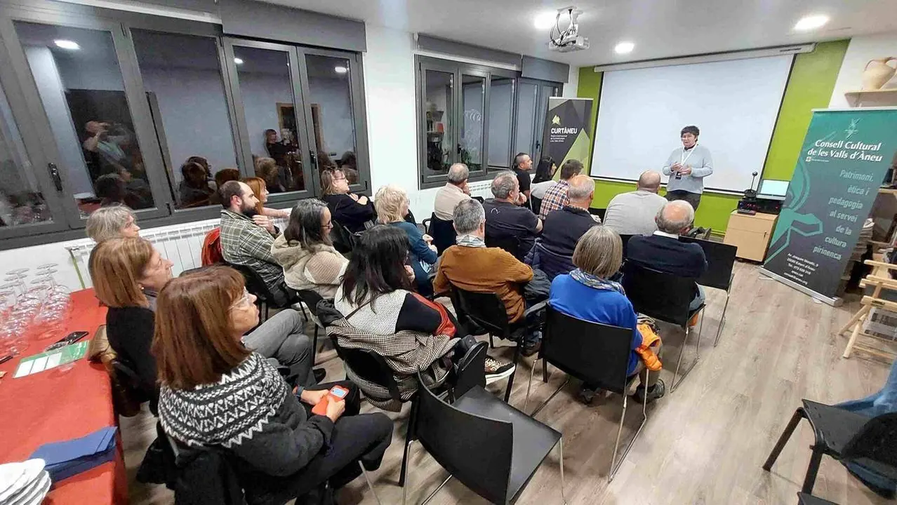 Curt&Agrave;neu 2024 Presentaci&oacute; 1