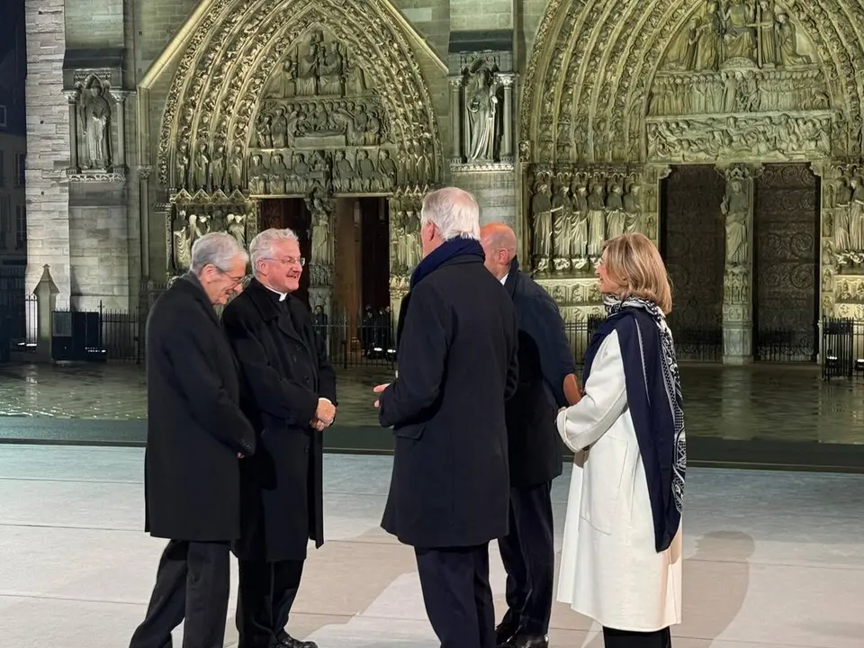Arquebisbe d'Urgell Notre Dame de Par&iacute;s 1