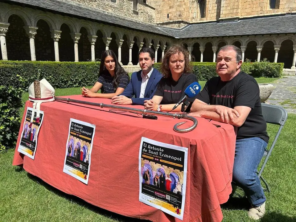 Retaule de Sant Ermengol presentaci&oacute; 2025