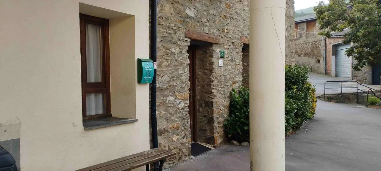 B&uacute;stia El Pla de Sant Tirs